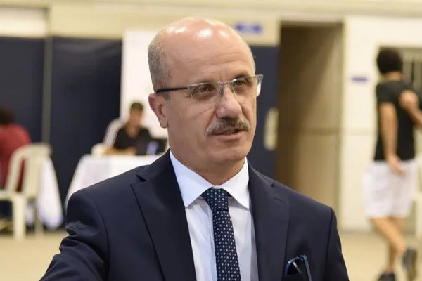 Marmara Üniversitesi Rektörü Erol Özvar'dan 'akademik takvim' açıklaması