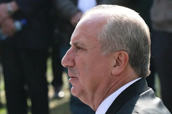 Muharrem İnce'den koronavirüs şiiri