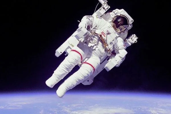 NASA 10 yıl sonra ilk kez ABD'den astronot gönderecek