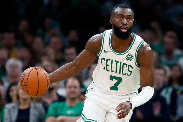 NBA'li oyuncudan eşitsizlik isyanı