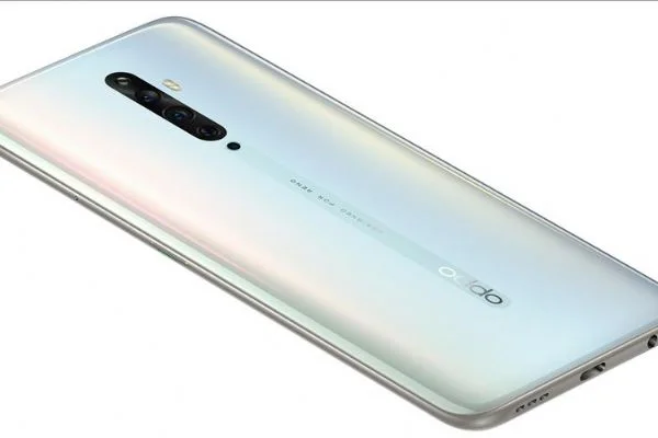 Oppo'dan kırılmalara karşı 1 yıl ekran garantisi