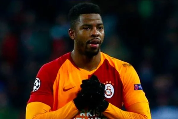 Ryan Donk'un acı günü! Koronavirüs ailesinden can aldı