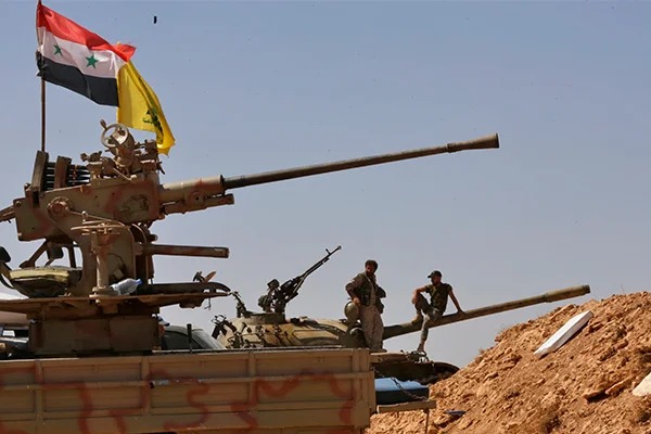 Suriye'de rejim güçleri arasında çatışma: 15 ölü