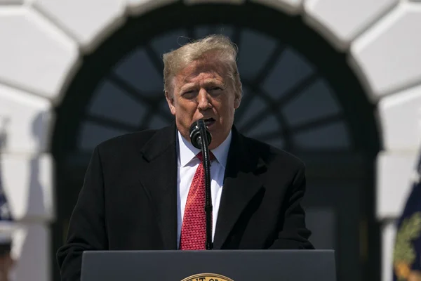 Trump'tan Çin'e ''koronavirüs'' suçlaması