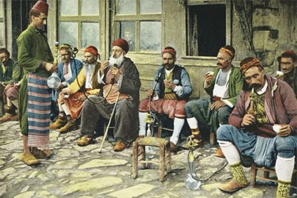 Tütün ve alkol yasağı ile özdeşleşen sultan