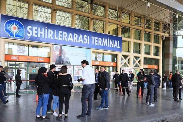 Ulaştırma ve Altyapı Bakanı'ndan otobüs bileti alacaklar için önemli açıklama