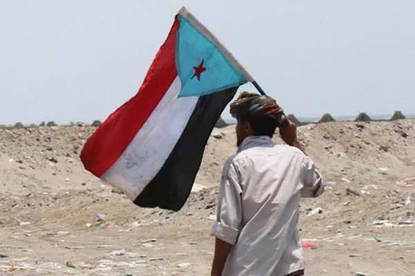 Yemen'de BAE destekli gruplar Sokotra Valisi'nin evine baskın düzenledi