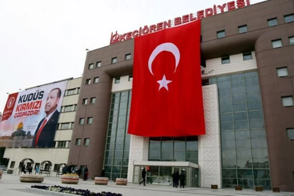 52 cami dezenfekte edilerek ibadete hazırlandı