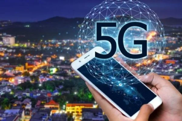 5G ile koronavirüs arasında bağlantı var mı?