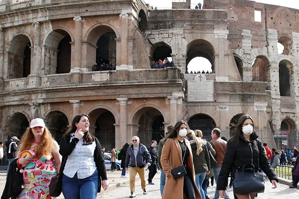 Avrupa ülkesinden kötü haberler gelmeye devam ediyor! 'Salgın geri dönebilir' uyarısı