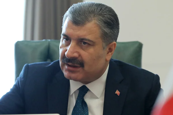 Bakan Koca açıkladı: 65 yaş üstü için kritik karar alındı
