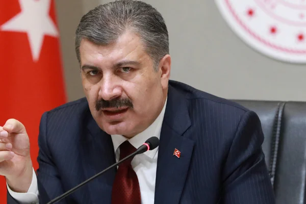 Bakan Koca'dan gençlere ve yaşlılara çağrı
