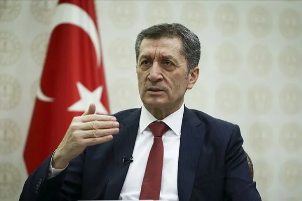Bakan Selçuk'tan ''EBA TV'' açıklaması