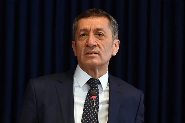 Bakan Selçuk yanıtladı: LGS stadyumlarda yapılabilir mi?