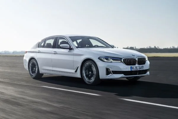 BMW, 'Yeni Seri' tanıtımına hız verdi