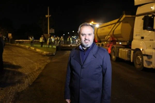 Bursa için sahurda asfalt vakti