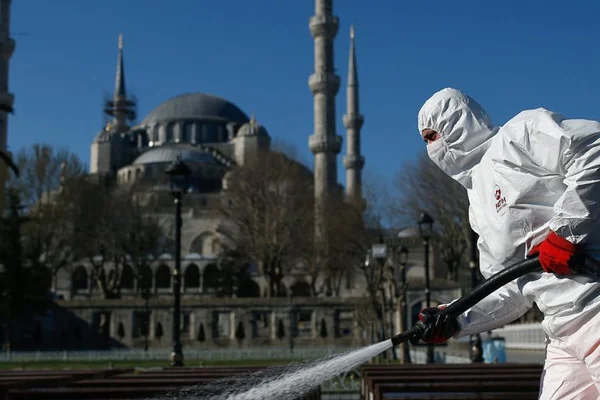''Camiler haziran ayında açılacak''