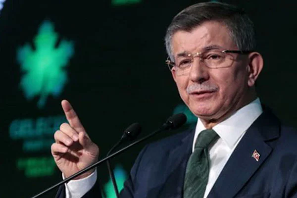 Davutoğlu: İktidar korkularıyla yüzleşmeli