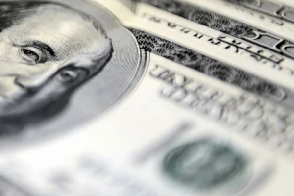 Dolarda düşüş sürüyor
