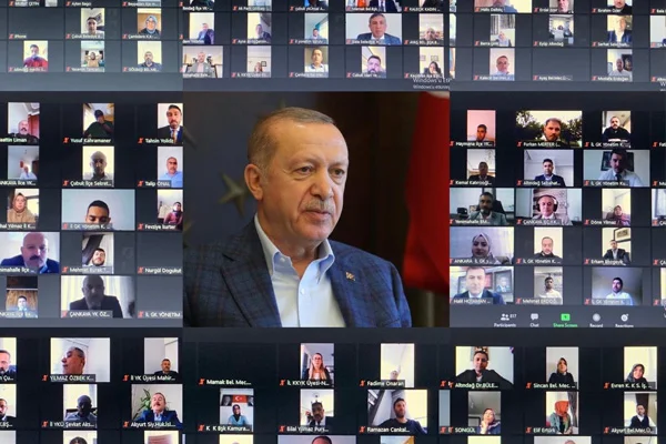 Erdoğan, AK Parti Ankara İl Teşkilatıyla bayramlaştı