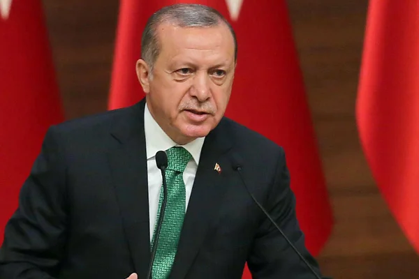 Erdoğan'dan ''Türkçe konuşacağız'' mesajı