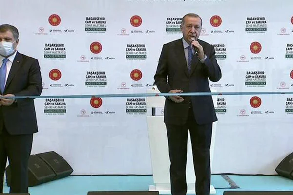 Erdoğan: İstanbul'un gurur abidelerinden olacak bir eseri daha ülkemize kazandırdık