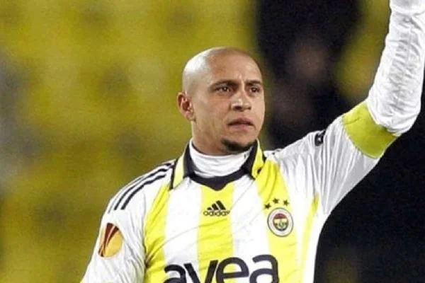 Fenerbahçe Roberto Carlos ile görüştü!