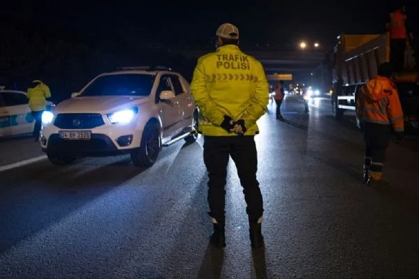İçişleri Bakanlığı duyurdu: '9 bin 877 kişiye adli işlem yapıldı'