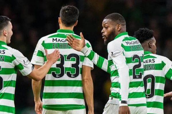İskoçya'da Celtic resmen şampiyon