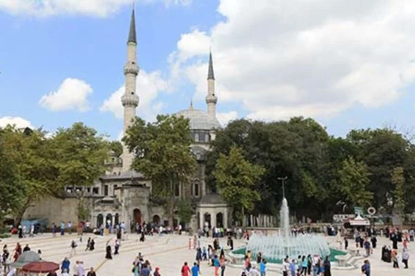 İstanbul Valiliği'nden Eyüp Sultan 'açılımı'