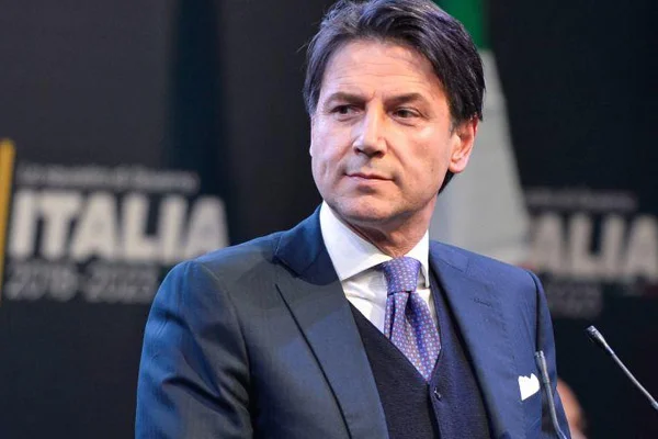 İtalya Başbakanı Conte'den koronavirüs itirafı