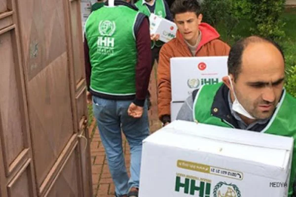 Kahramanmaraş'ta 1000 yetim çocuğa bayram hediyesi