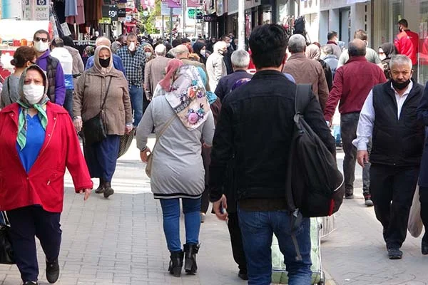 Koronavirüs Bilim Kurulu Üyeleri'nden '4 kural' uyarısı