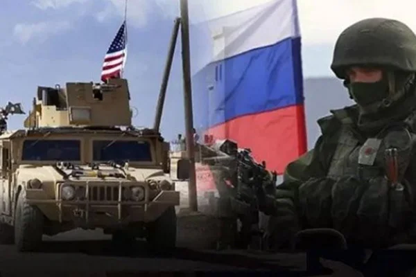 Kuzey Suriye'de gerilim! ABD askerleri, Rus askerlerinin önünü kesti