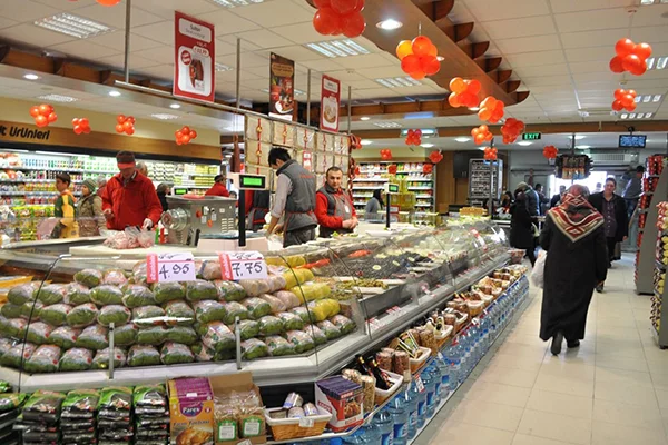 Marketler ve manavlar bugün ve yarın 6 saat açık olacak