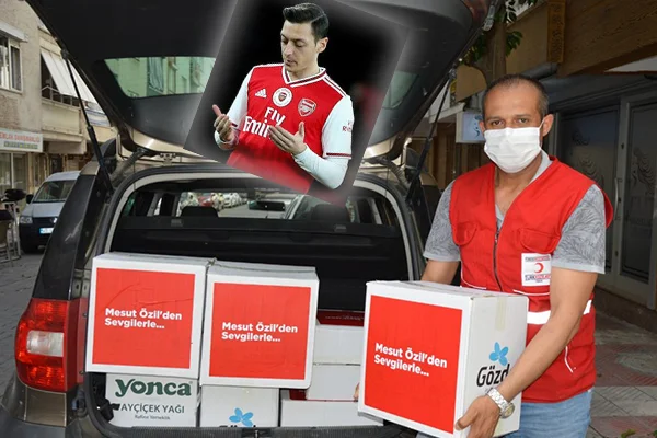 Mesut Özil'den, Manisa'da 280 aileye gıda kolisi desteği