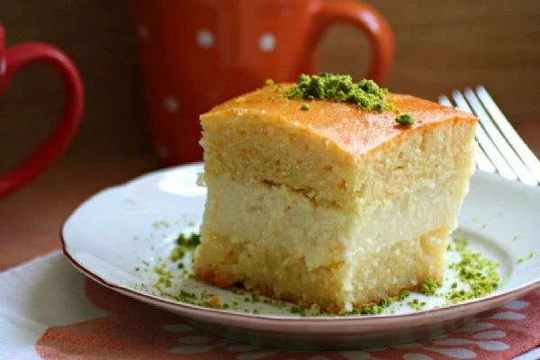 Muhallebi katlı revani nasıl yapılır?