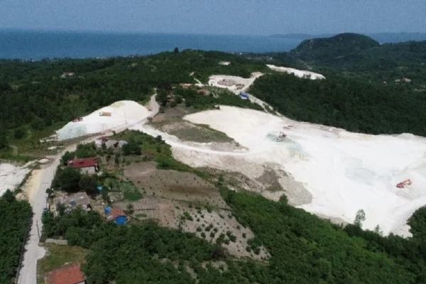 Ordu'da çıkarılan 'bentonit kili' 37 ülkeye ihraç ediliyor