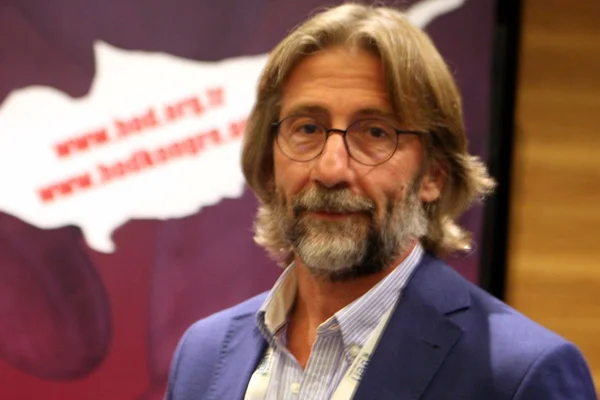 Ovalı'dan yeni ''aşı'' açıklaması