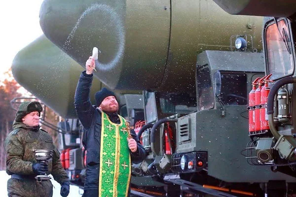 Rus Ortodoks Kilisesi'nden nükleer silaha övgü: Muhteşem icat sayesinde ayaktayız