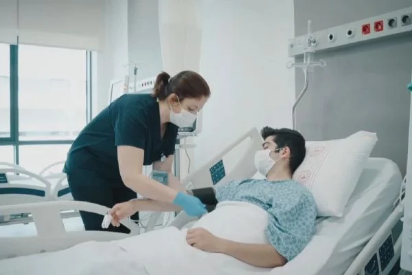 'Sağlıkta Başarı Hikayesi' filmi gösterildi