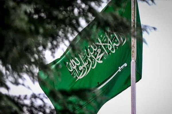 Suudi Arabistan bu haberle çalkalandı! Prens Faysal'ı gözaltına alındı