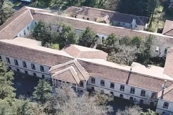 Tarihi Hadımköy Askeri Hastanesi'nde restorasyon çalışmalarında sona yaklaşıldı
