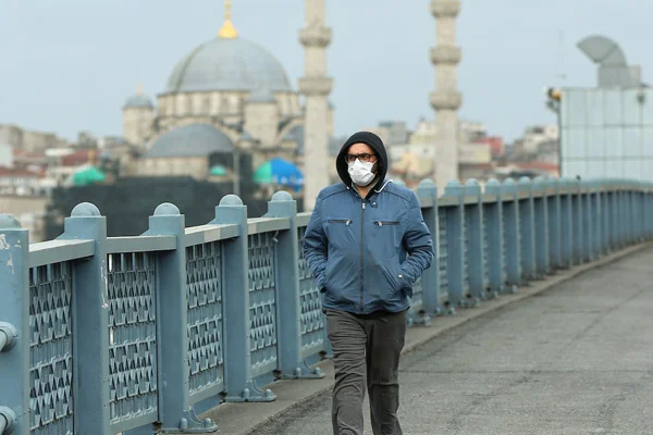 The Times'ın gözünden ''İstanbul'da koronavirüs''