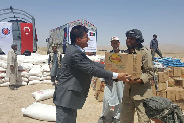 TİKA'dan, Afganistan'da 3 bin aileye gıda yardımı