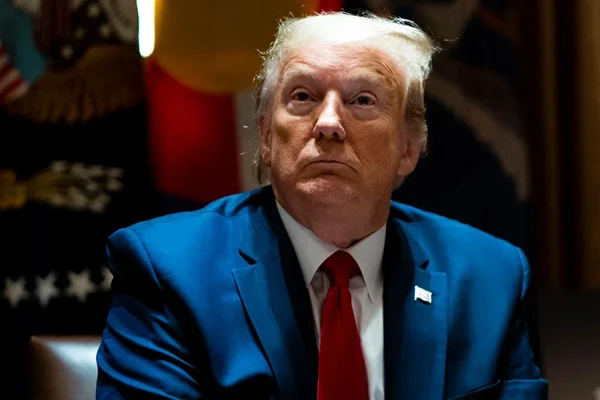 Trump'tan ilginç açıklama: Koronavirüse karşı sıtma ilacı kullanıyorum