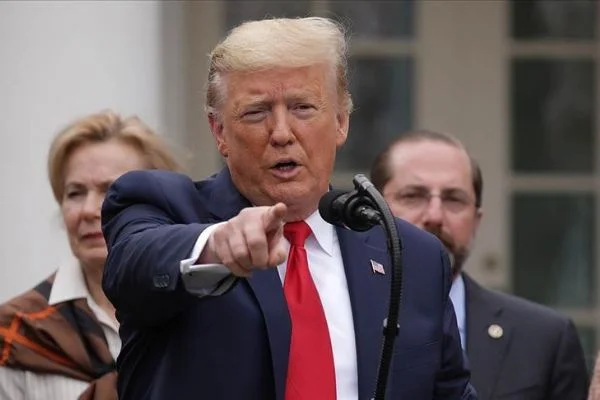 Trump ve ABD Temsilciler Meclisi Başkanı polemik: Hastalık derecesinde şişko
