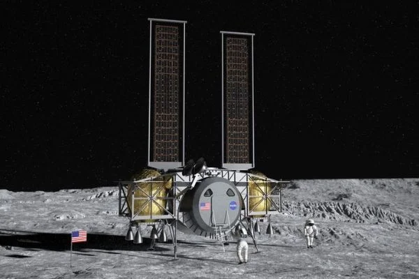 Türk çiftin şirketine NASA'dan aya insanlı iniş projesinde önemli görev
