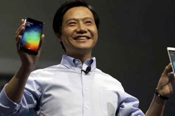 Xiaomi CEO'sunun iPhone kullandığı ortaya çıktı! Sosyal medya paylaşımını hemen kaldırdı