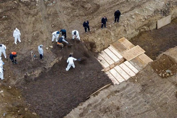 ABD'de koronavirüs tahmini: Ekime kadar ölümler 179 bini geçebilir